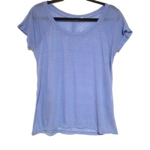 Athleta Illuminate Tee Wildflower Blue Sheer Striped Active T-Shirt Womens Small